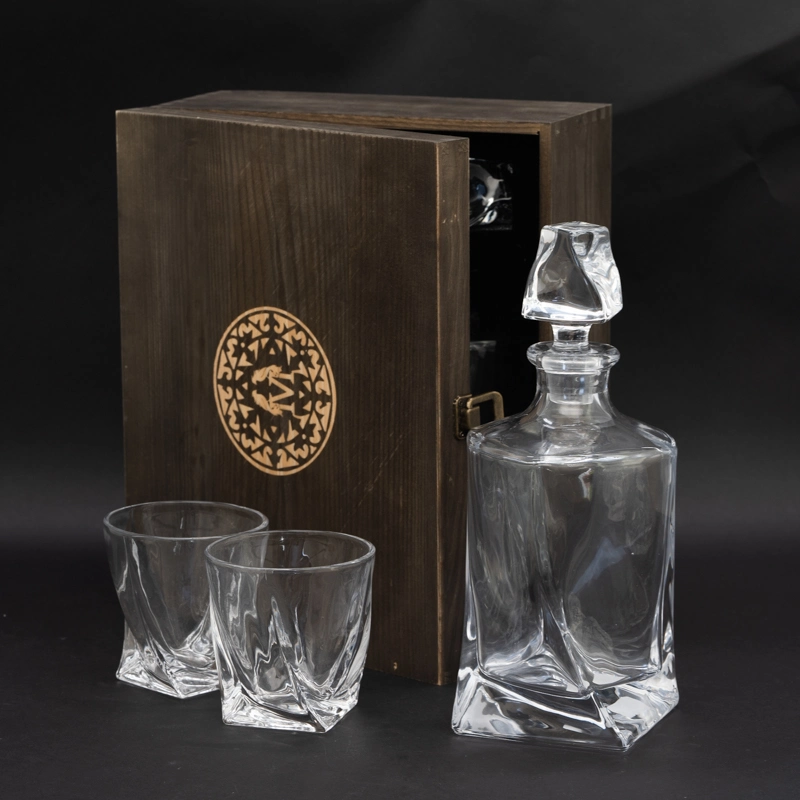 Unique 840ml High Quality Three Pieces Wine Decanter Set with Wood Box